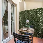 New Luxury 3-bedroom & 4-bathroom Duomo * Florence
