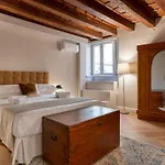 New Luxury 3-bedroom & 4-bathroom Duomo * Florence