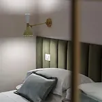 New Luxury 3-bedroom & 4-bathroom Duomo * Florence