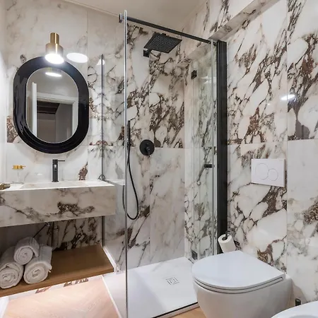 New Luxury 3-bedroom & 4-bathroom Duomo