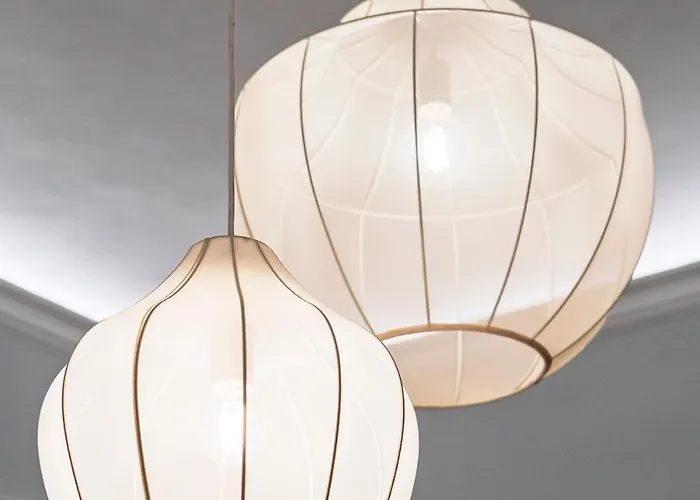 New Luxury 3-bedroom & 4-bathroom Duomo Apartman *