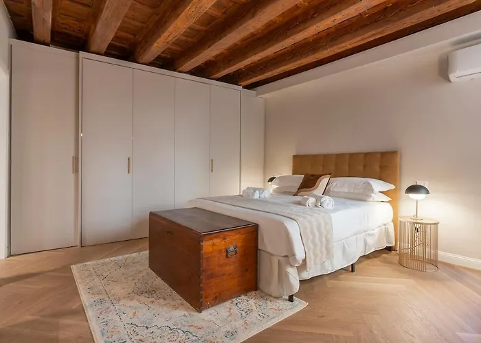 New Luxury 3-bedroom & 4-bathroom Duomo